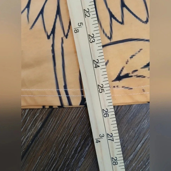 Sunflower Print Short Sleeve Tops (2) Yellow NWOT Summer Casual Size XL - Picture 4 of 4